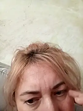 Snapshot of Katrina9911 chatting on January 15, 11:15 am Katrina9911 online show from January 15, 11:15 am