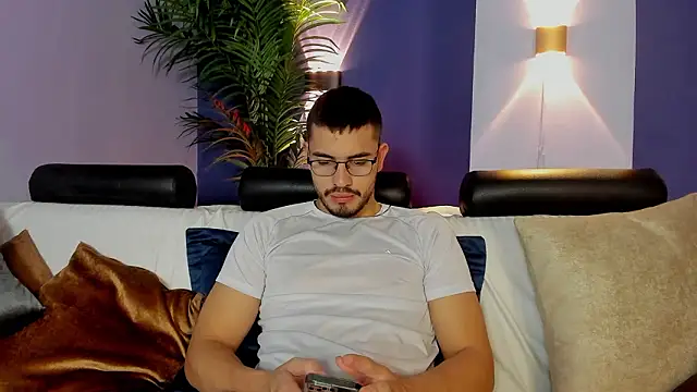 Jay Grip online show from March 15, 5:41 pm