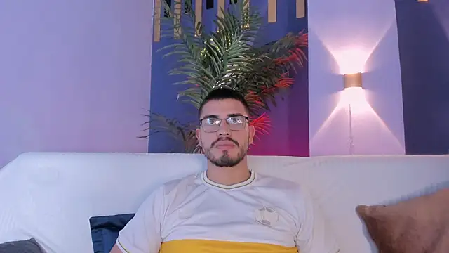 Jay Grip online show from March 18, 9:07 pm