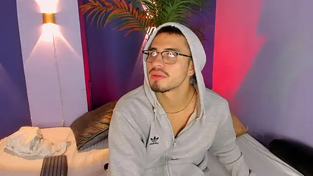 Jay Grip online show from March 20, 6:13 pm