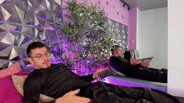 Jay Grip online show from March 26, 4:23 pm