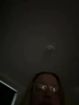 Snapshot of Blondeobsessionxx chatting on January 15, 12:21 pm Blondeobsessionxx online show from January 15, 12:21 pm