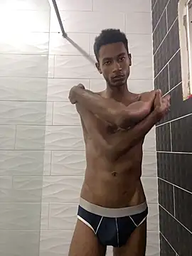 twink gabrielll online show from May 24, 9:53 pm