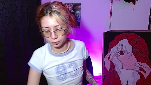 kittymiauu444 online show from May 16, 10:36 am