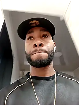 Snapshot of Dante_Knox chatting on February 7, 1:15 pm Dante Knox online show from February 7, 1:15 pm