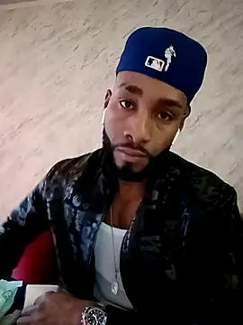 Snapshot of Dante_Knox chatting on February 10, 11:47 am Dante Knox online show from February 10, 11:47 am