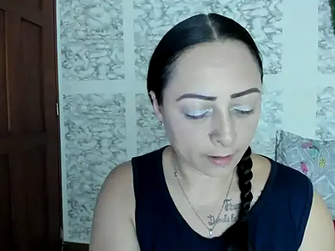 XXXStephanie XXX online show from May 11, 10:07 pm