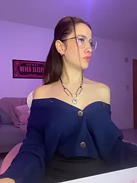 LolaSB online show from May 5, 2:52 am