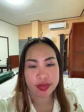 Ponthip online show from February 6, 8:56 pm