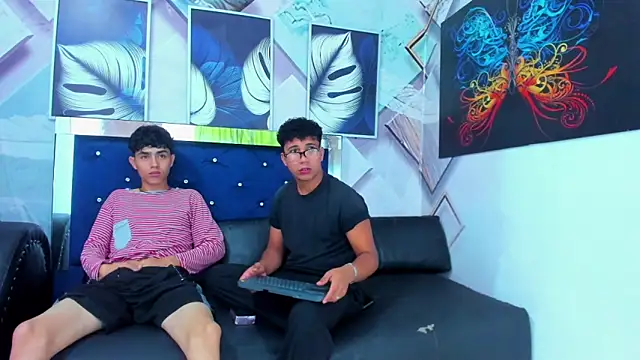 Snapshot of Roman_cute chatting on January 10, 2:52 pm Roman cute online show from January 10, 2:52 pm