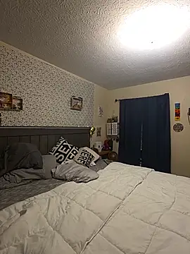 Rockymichael80 online show from June 18, 3:18 am