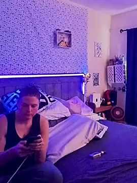 Rockymichael80 online show from June 18, 11:53 pm