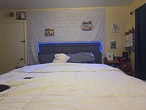 Rockymichael80 online show from July 18, 7:23 am