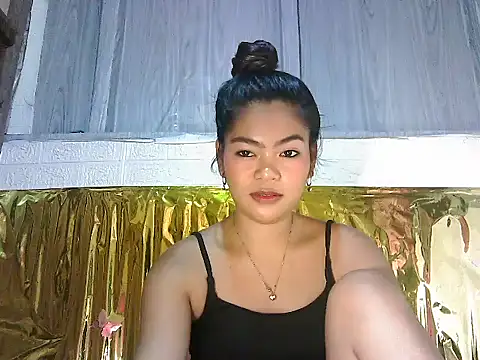 Sexyhotjove online show from May 28, 4:54 am