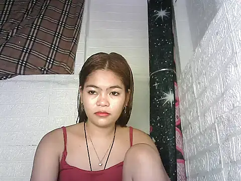 Snapshot of Sexyhotjove chatting on July 4, 2:23 pm Sexyhotjove online show from July 4, 2:23 pm