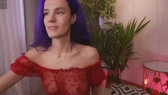 AuraLaunni online show from March 23, 7:34 am