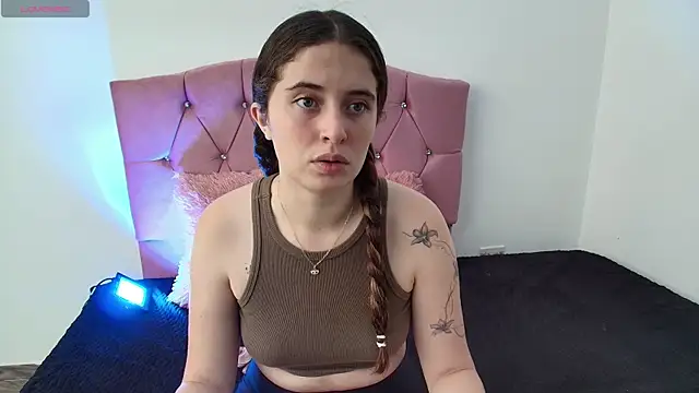 Cherry Boomxx online show from March 21, 5:49 pm