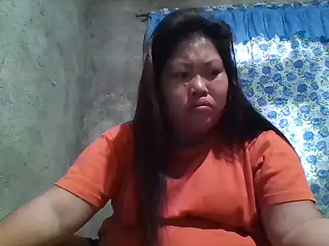 Snapshot of pinay_rose14 chatting on January 14, 10:58 pm pinay rose14 online show from January 14, 10:58 pm
