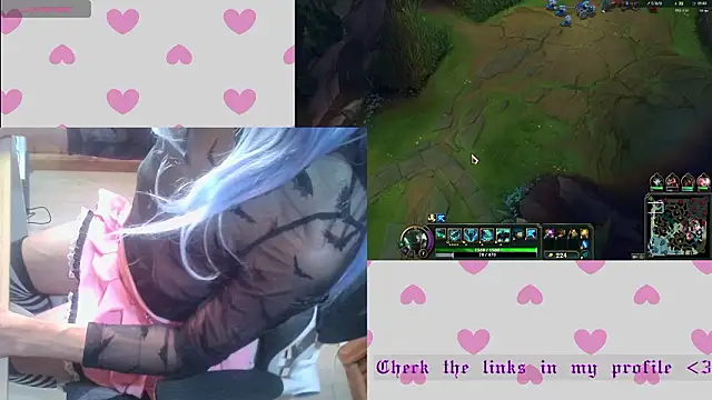 Snapshot of Frankie_boygirl chatting on February 15, 9:44 pm Frankie boygirl online show from February 15, 9:44 pm