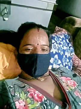 kiiuu sexe online show from February 12, 4:51 am