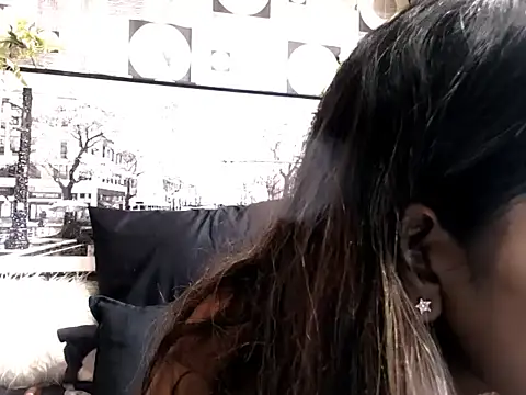 indianhoney69 online show from February 11, 10:20 am