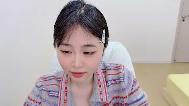 Onefiona online show from April 14, 7:03 am