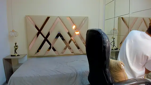 Snapshot of Anyelo_Twink chatting on February 17, 7:42 pm Anyelo Twink online show from February 17, 7:42 pm