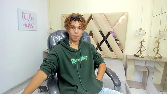 Anyelo Twink online show from March 7, 8:39 pm