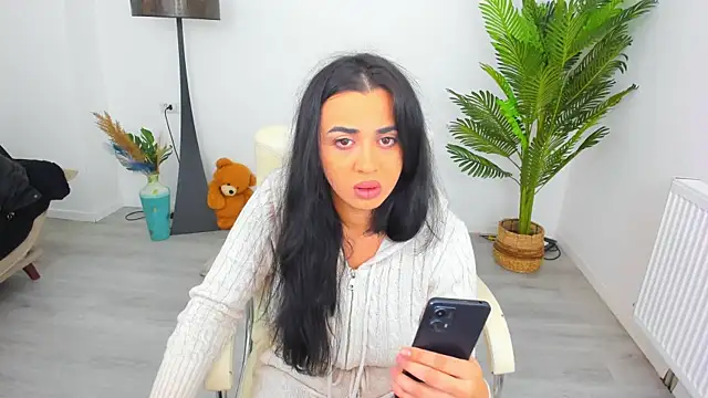 Snapshot of Carla_Shine chatting on January 12, 3:01 am Carla Shine online show from January 12, 3:01 am