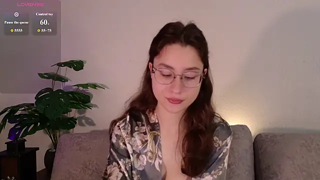 classy     online show from June 21, 5:04 pm