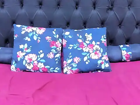 BustyBoobs67 online show from May 28, 10:40 pm