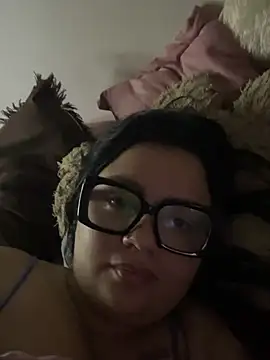 Snapshot of kimelizha chatting on January 11, 9:03 am kimelizha online show from January 11, 9:03 am