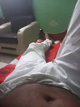 deshi9inch9 online show from June 12, 7:13 pm