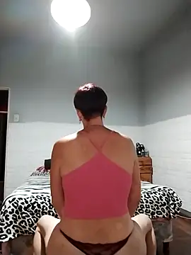 Juguetonafogosa5 online show from February 2, 4:38 pm