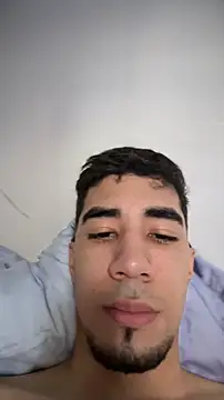 Snapshot of stev_sexyboy chatting on February 7, 10:02 pm stev sexyboy online show from February 7, 10:02 pm