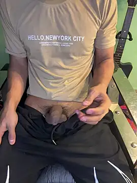 Snapshot of urfuckbunny chatting on February 20, 5:57 pm urfuckbunny online show from February 20, 5:57 pm