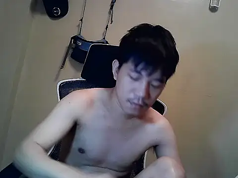 asian guy67 online show from April 18, 12:36 am