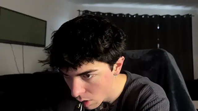 LiamFoster online show from January 18, 1:15 pm