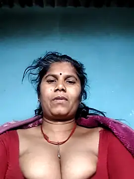 Snapshot of Hot_di97 chatting on April 6, 9:49 pm Hot di97 online show from April 6, 9:49 pm