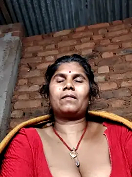 Snapshot of Hot_di97 chatting on April 9, 8:58 pm Hot di97 online show from April 9, 8:58 pm