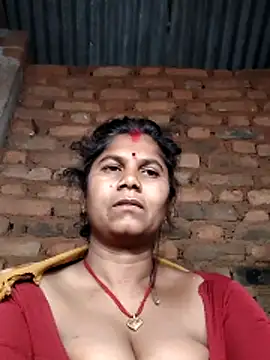 Snapshot of Hot_di97 chatting on April 10, 10:58 pm Hot di97 online show from April 10, 10:58 pm