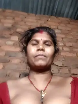 Snapshot of Hot_di97 chatting on April 19, 7:49 pm Hot di97 online show from April 19, 7:49 pm