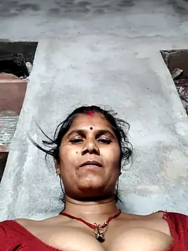 Snapshot of Hot_di97 chatting on April 24, 1:57 pm Hot di97 online show from April 24, 1:57 pm