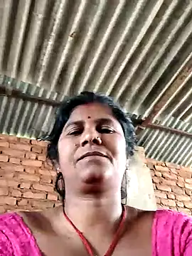 Snapshot of Hot_di97 chatting on May 1, 2:16 am Hot di97 online show from May 1, 2:16 am