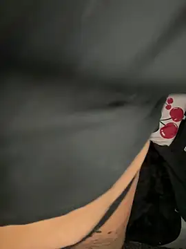 Miss CurvesXXX online show from March 13, 12:12 pm