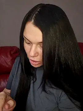 9Alice online show from January 14, 5:18 pm