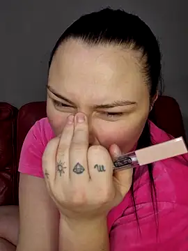 9Alice online show from January 15, 5:16 pm