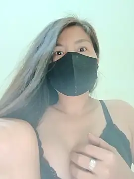 Lyly-68688 online show from May 22, 2:30 am