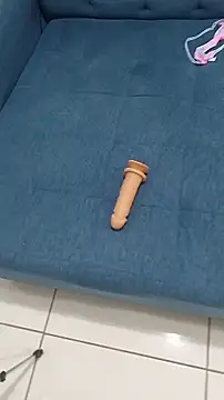 Snapshot of casal1001 chatting on February 2, 10:41 pm casal1001 online show from February 2, 10:41 pm