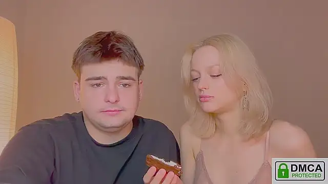 your molly mark  online show from March 6, 11:12 pm